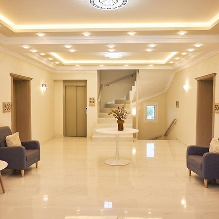 Aparthotel Famissi Sofita 7 Kalambaka Esterno foto