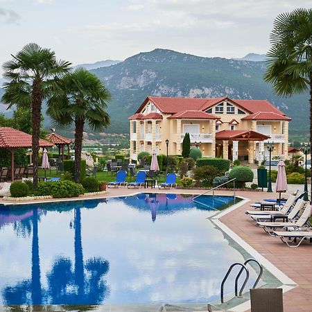 Aparthotel Famissi Sofita 7 Kalambaka Esterno foto